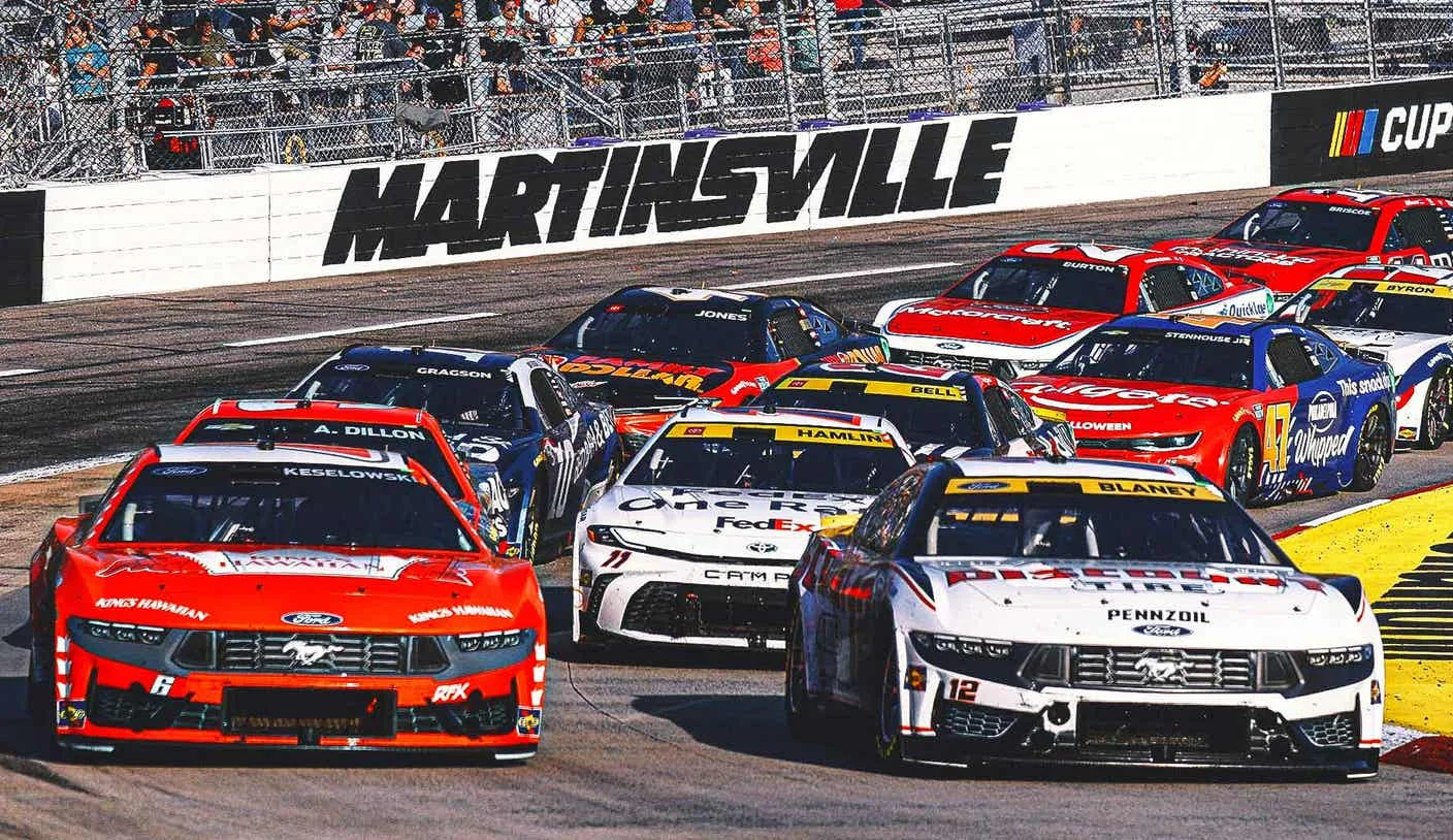Blocking? Not Passing? Driver Moves to be Scrutinized at Martinsville Blocking? Not Passing? Driver Moves to be Scrutinized at Martinsville